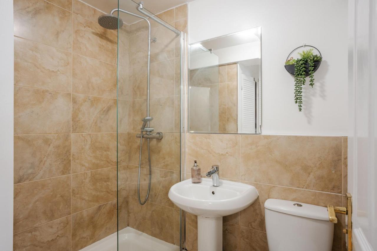 Cefas Apartments Manchester - Free Parking - City Centre Luaran gambar
