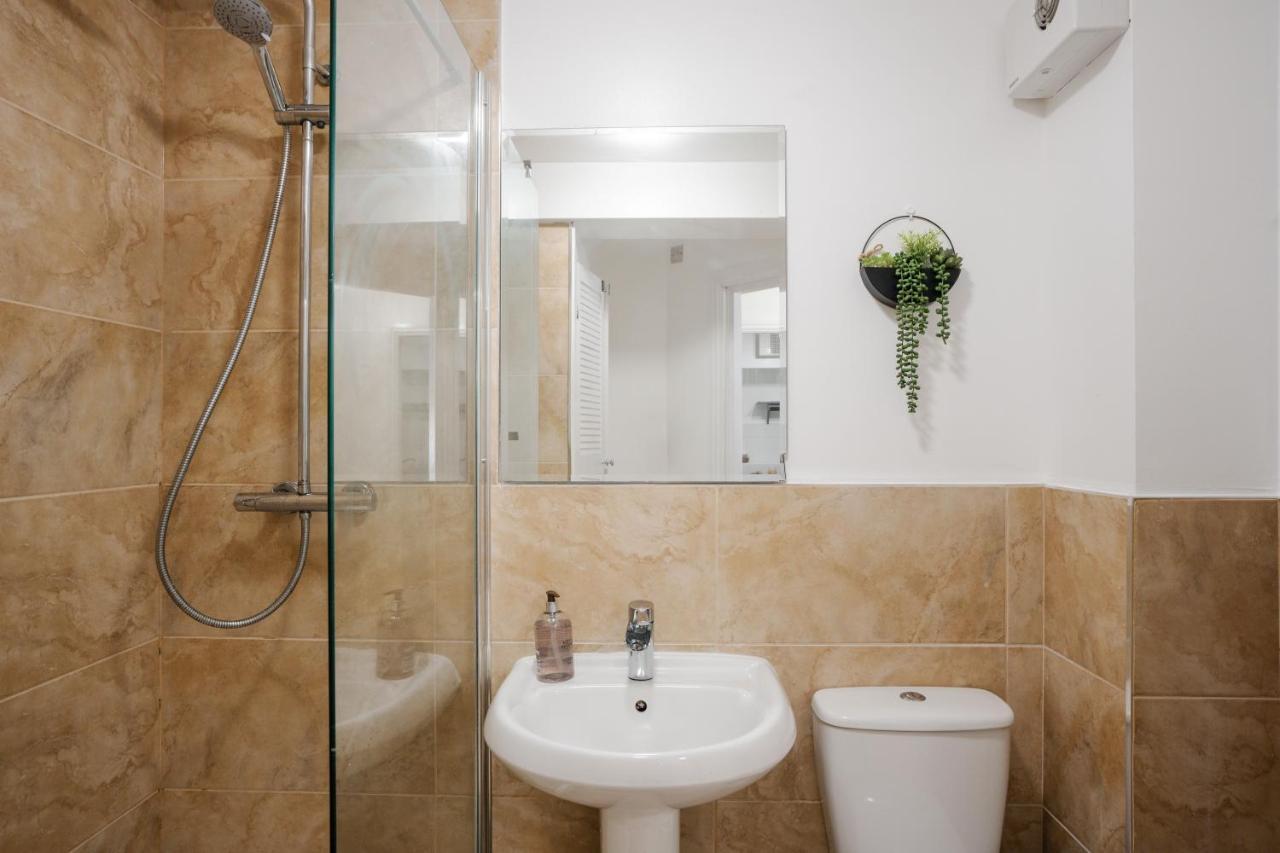 Cefas Apartments Manchester - Free Parking - City Centre Luaran gambar